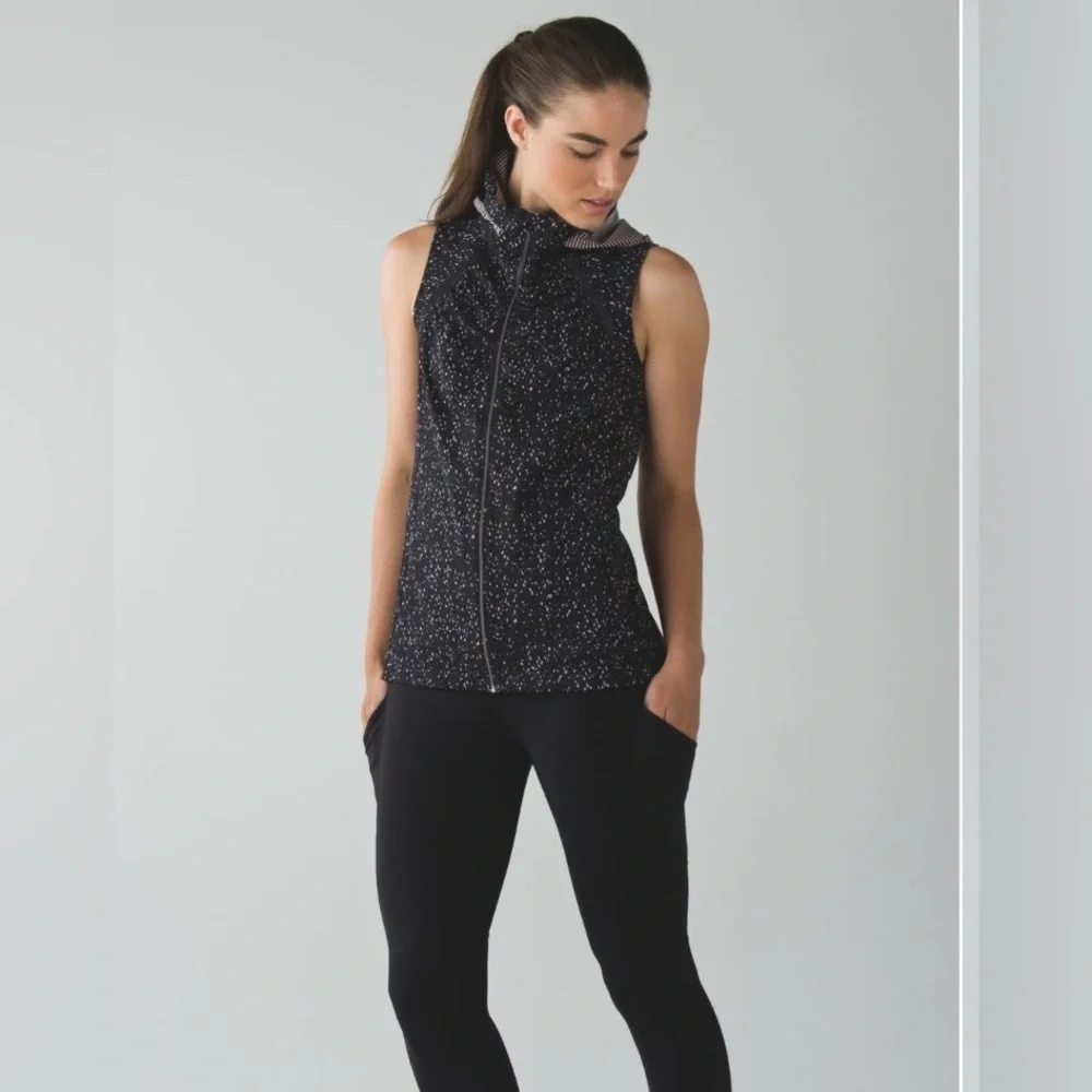 lululemon athletica chic black